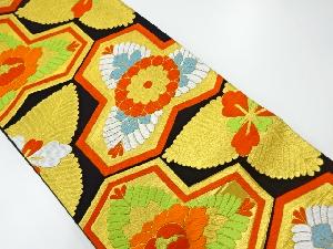 アンティーク　毘沙門亀甲に若松・菊・牡丹模様織出し袋帯（着用可）